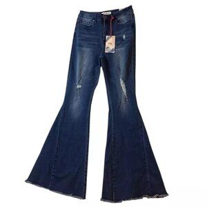 NWT YMI Jeans Gigi High Rise Fit To Twisted Flare Frayed Blue Womens Size 5/27